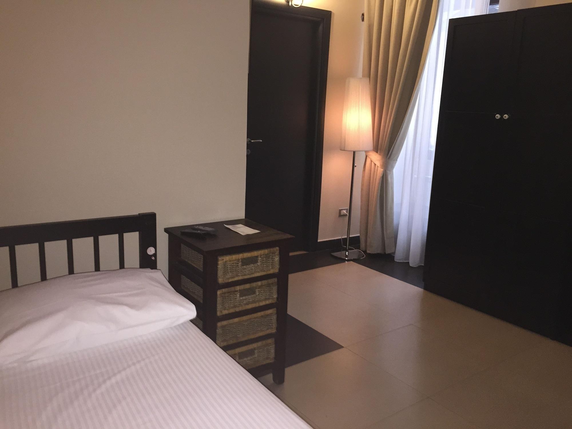 Hotel Plebiscito Aparthotel Napoli Eksteriør billede