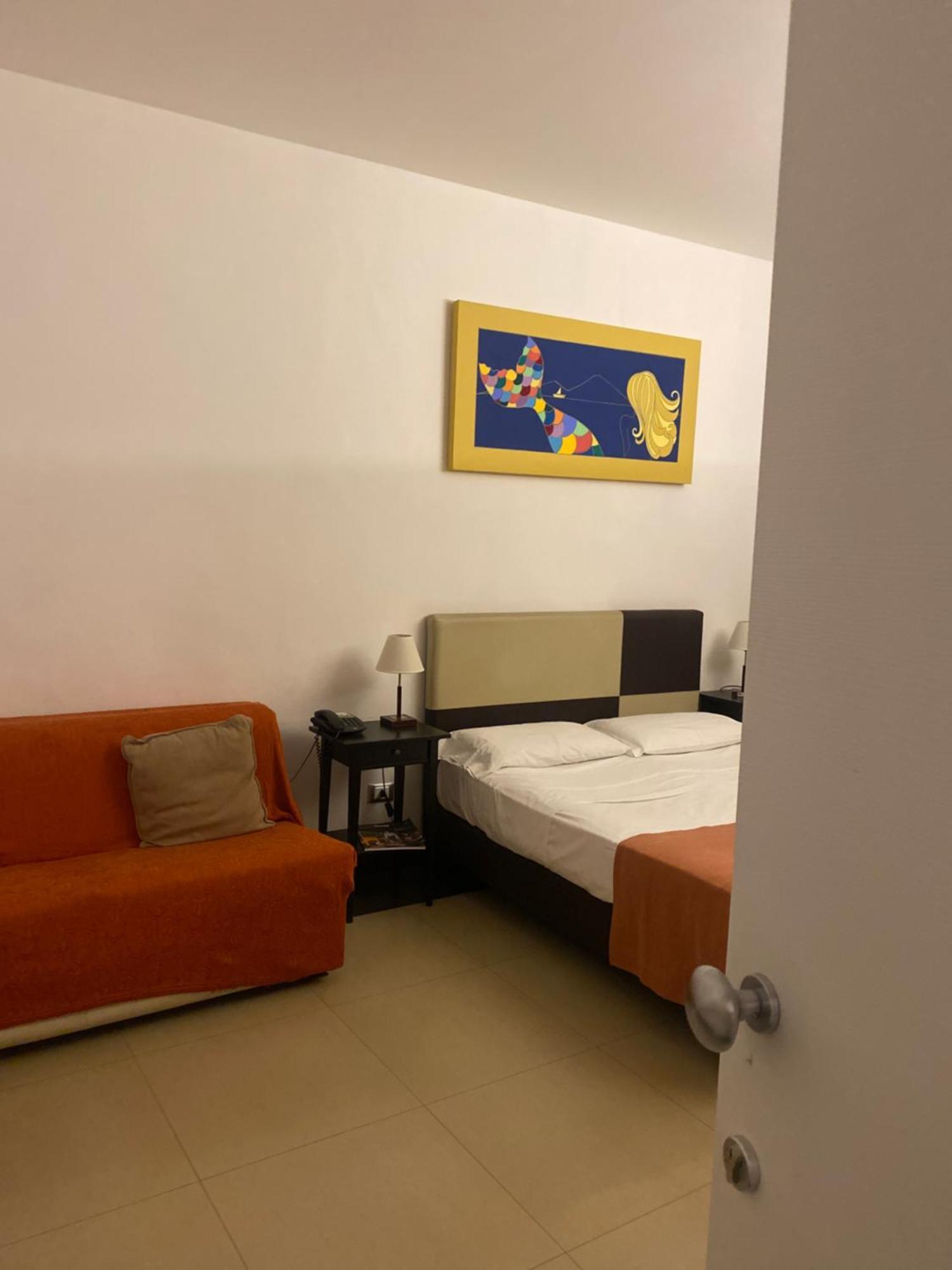 Hotel Plebiscito Aparthotel Napoli Eksteriør billede