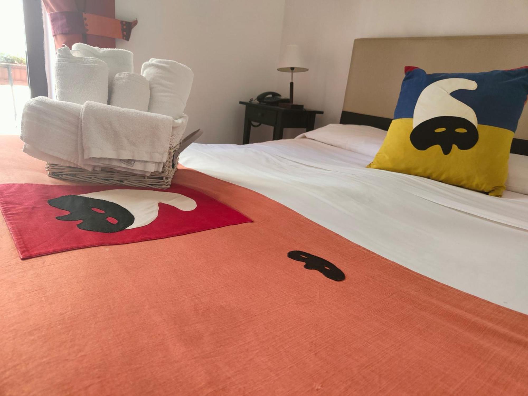 Hotel Plebiscito Aparthotel Napoli Eksteriør billede